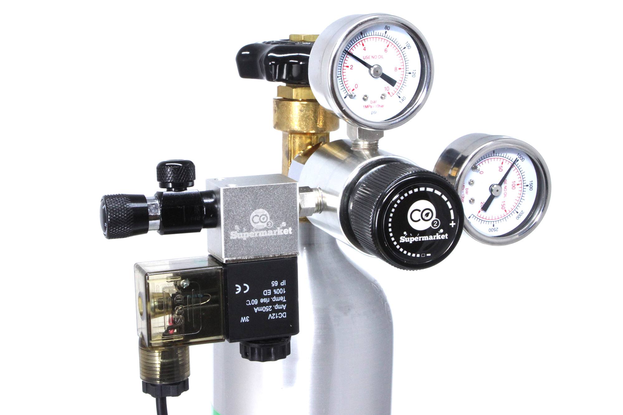 CO2 Regulator With Solenoid, Dual Gauges & Adjustable Output Pressure | CO2 Supermarket