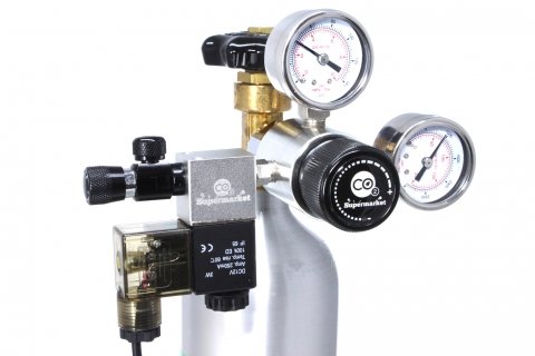 Single Stage Regulator with Adjustable Pressure